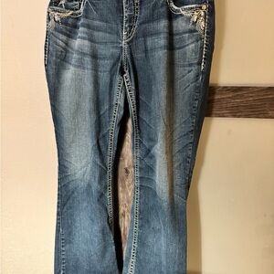 Silver Jeans Women's Boot Cut in Classic Blue